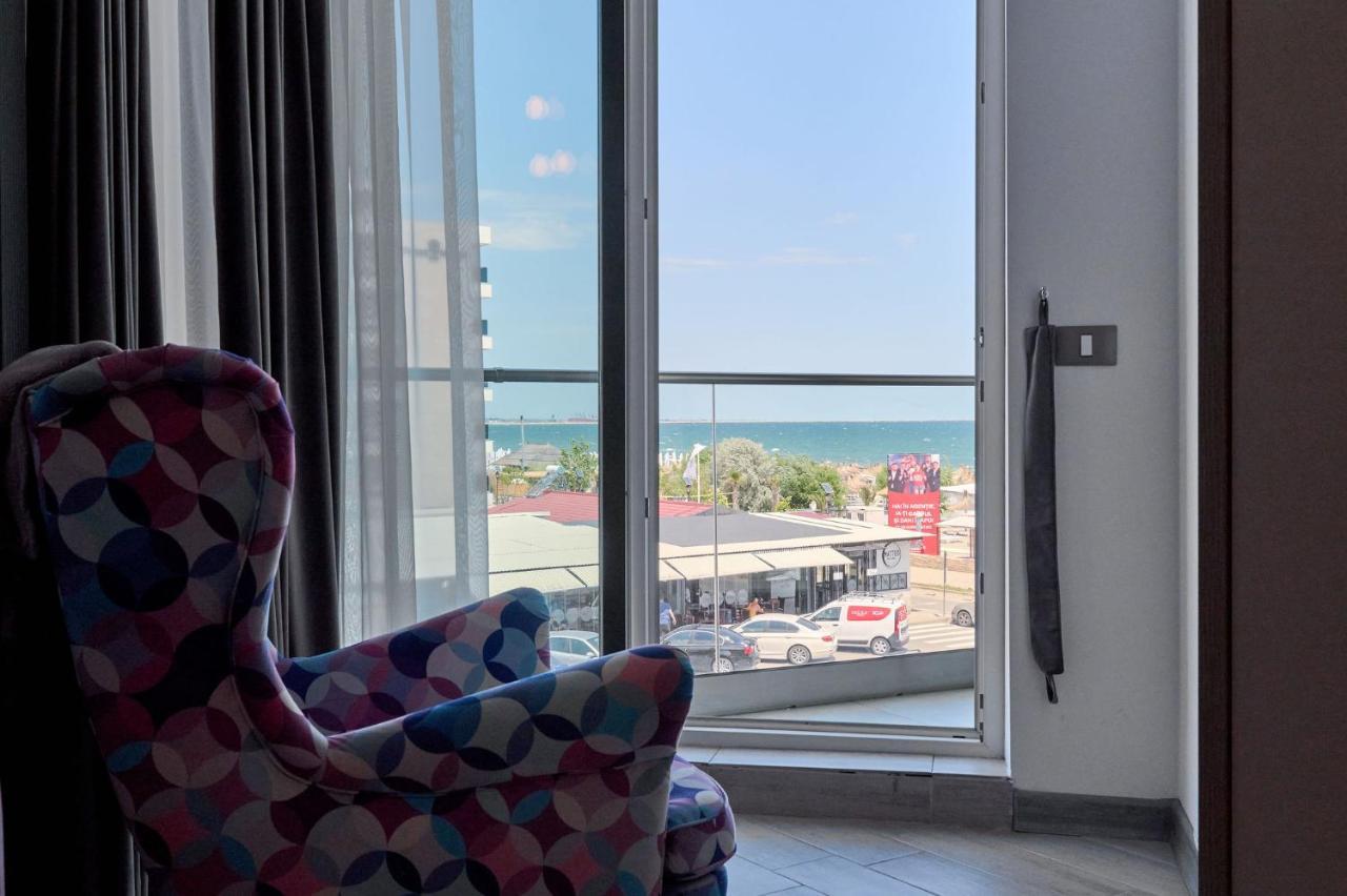 Beachfront 1Br Apartment- Spa N Pools 马马亚 外观 照片