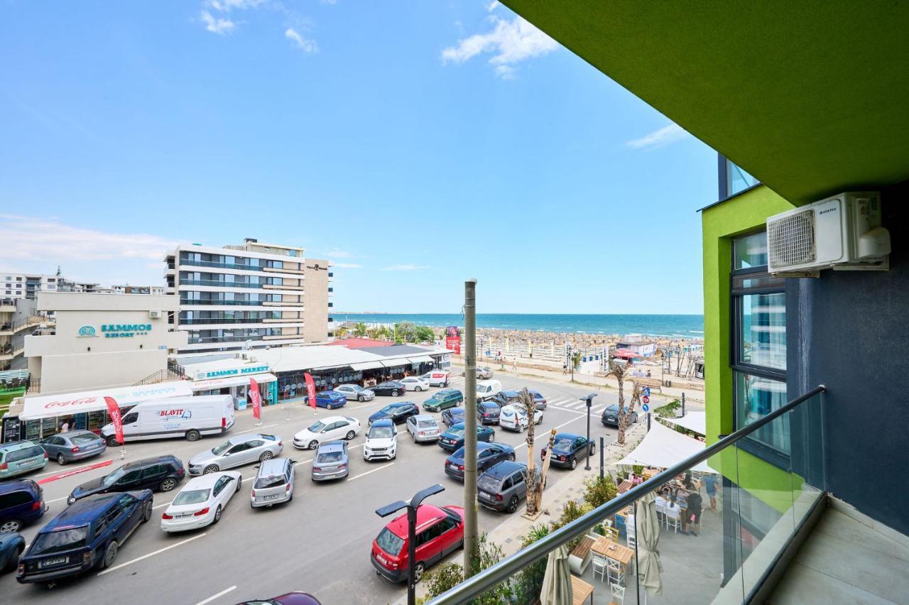 Beachfront 1Br Apartment- Spa N Pools 马马亚 外观 照片