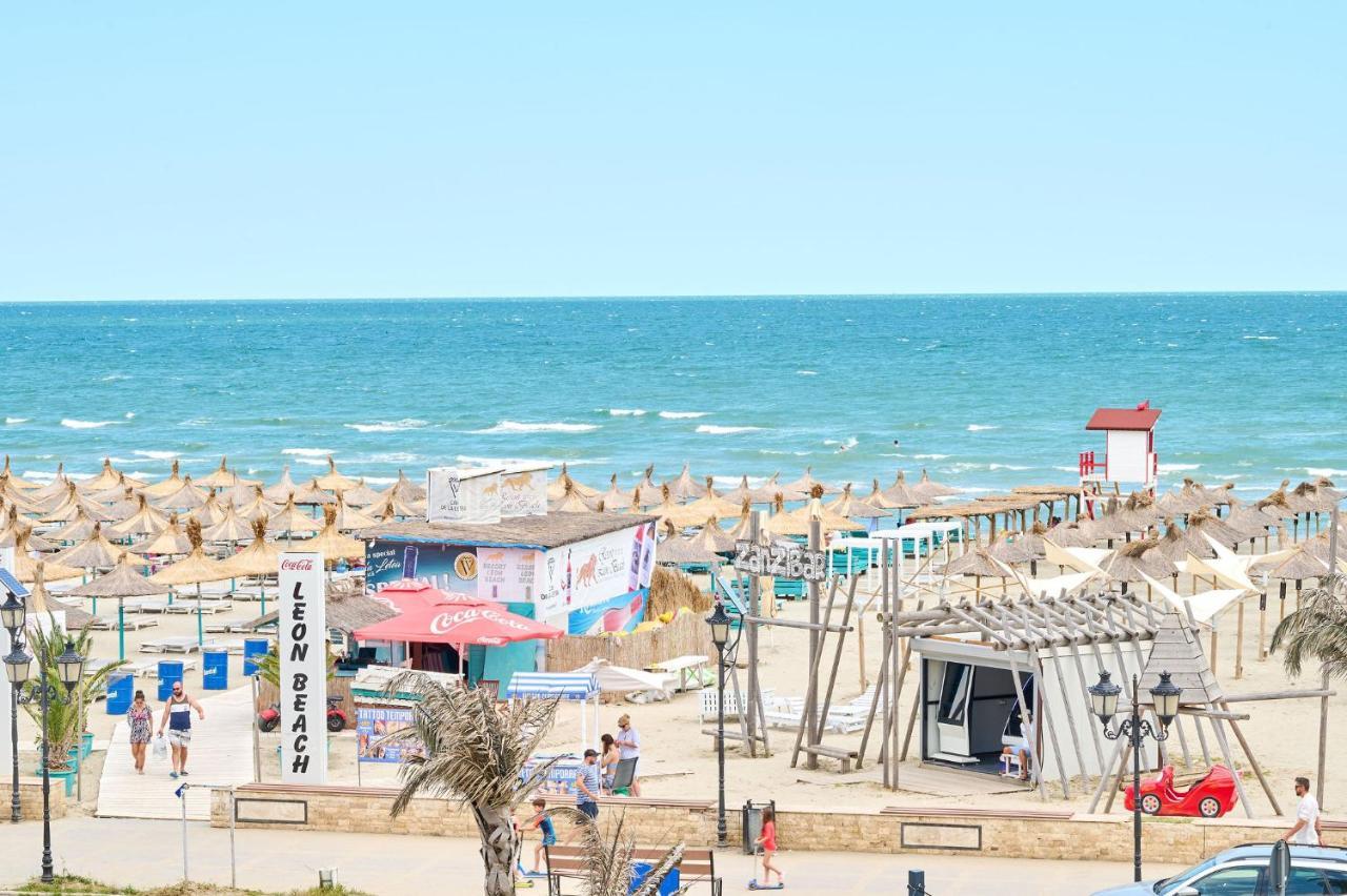 Beachfront 1Br Apartment- Spa N Pools 马马亚 外观 照片